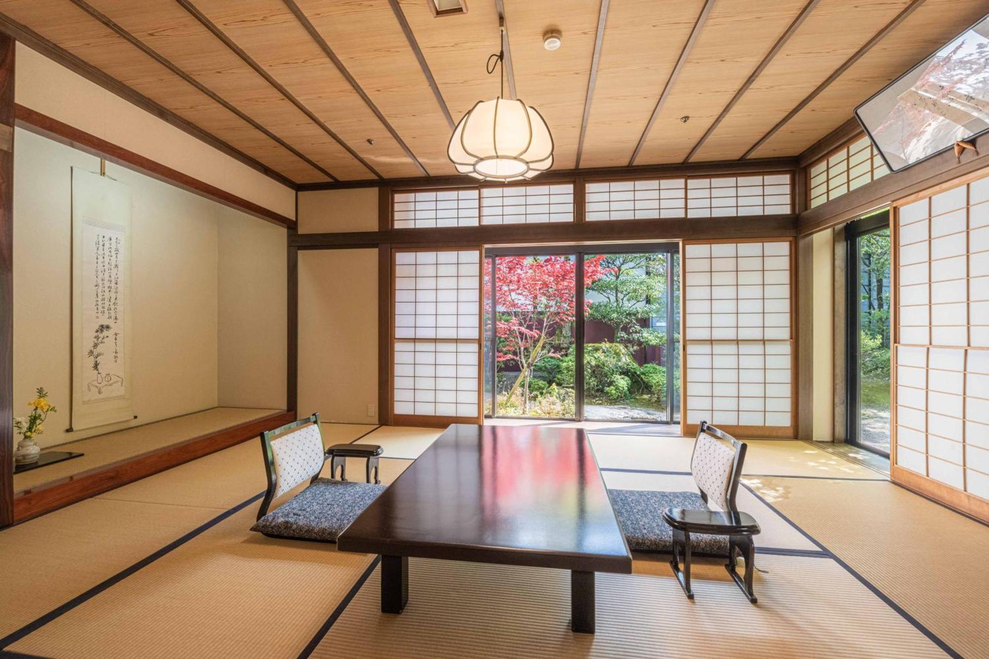 Отель Hagi No Yado Tomoe Экстерьер фото