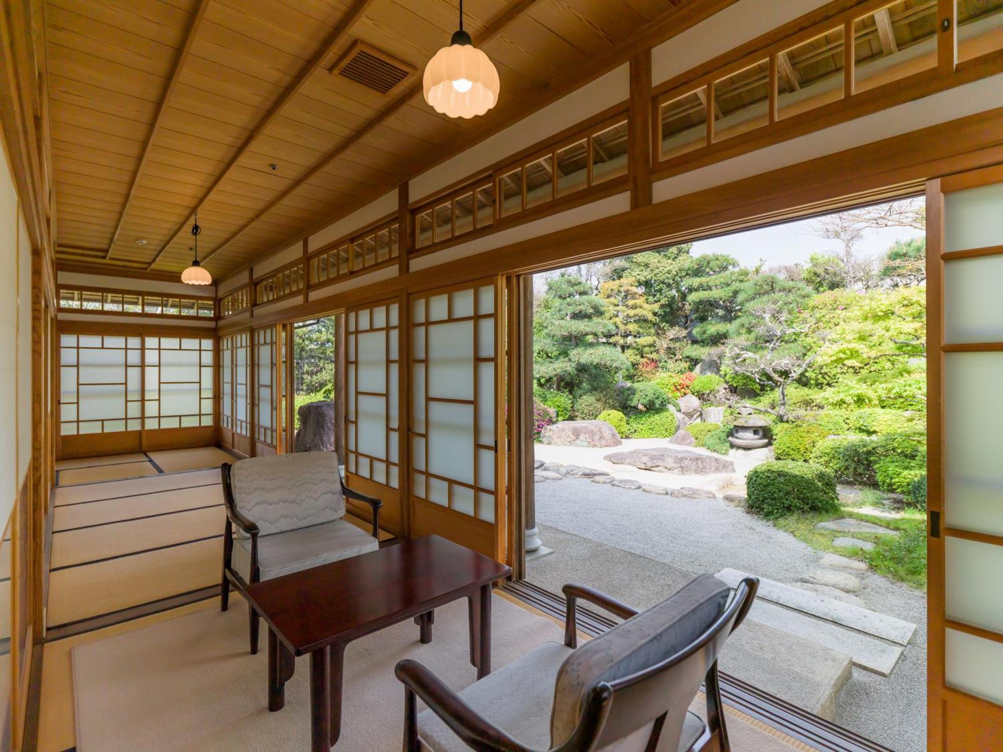 Отель Hagi No Yado Tomoe Экстерьер фото